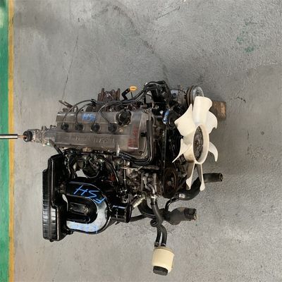 120-121 kW Nissan Paladon KA24 Gas / benzine motor gebruikt voor pick-up